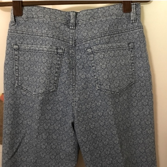 Gloria Vanderbilt Swan Series Amanda Flawless Flex Stretch Jean Capris Size 4 - Picture 8 of 8